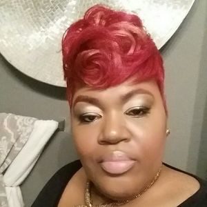 Meet your Posher, Martha